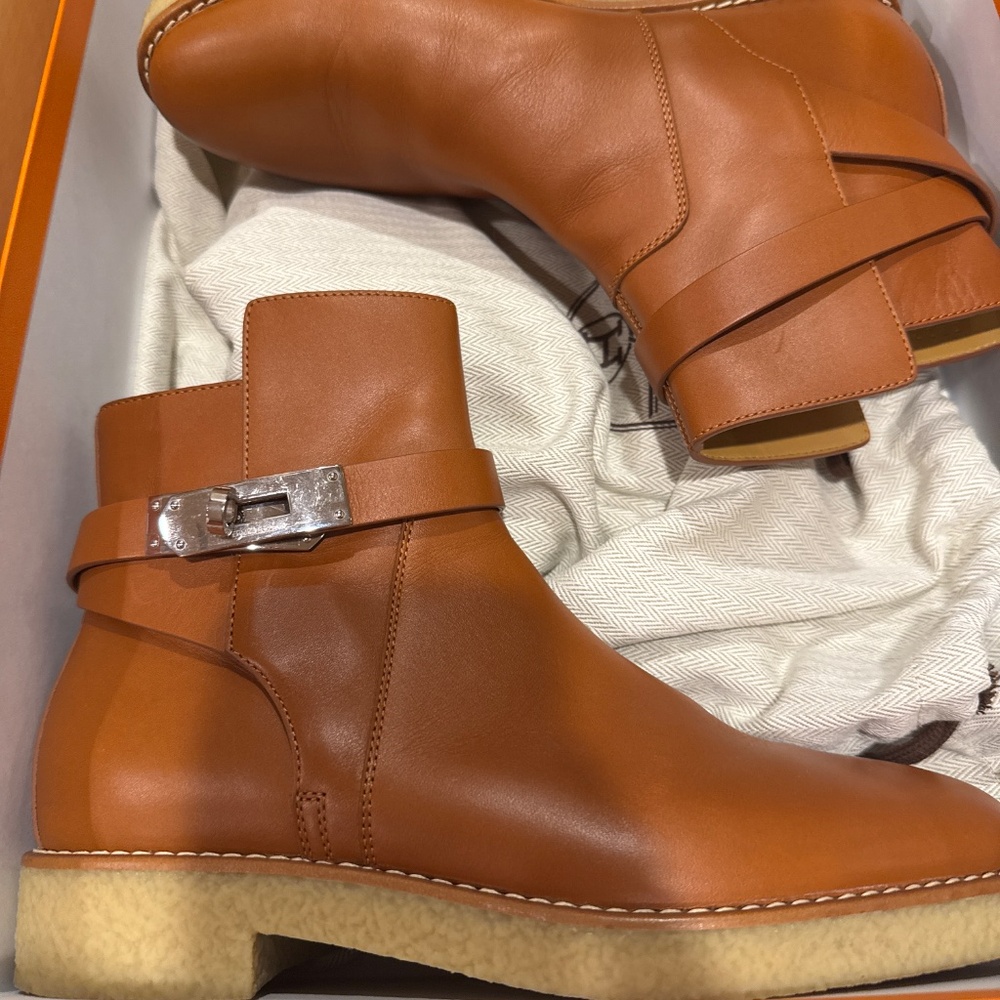 Hermes booties